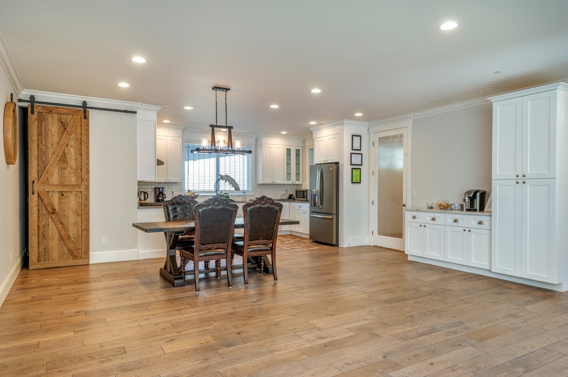 Kitchen Dining Coffee kirkland senior care